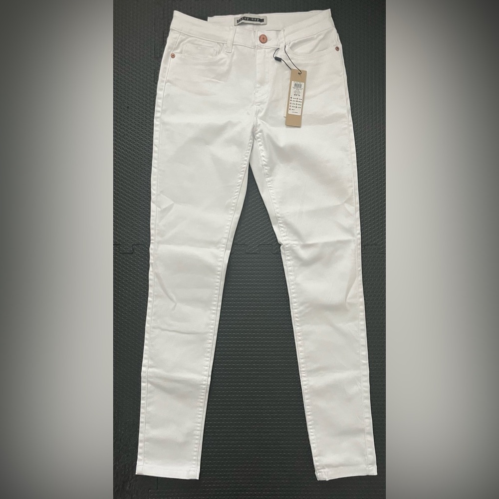 Noisy May Extreme Soft Lucy White Jeans